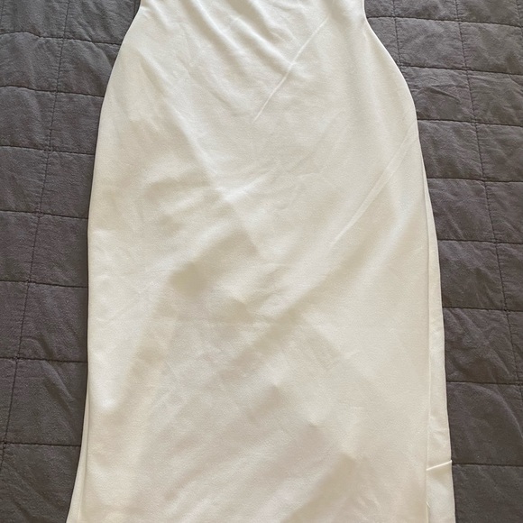 NWT White Strappy Ruffled Dress by Windsor |Size Large - Picture 9 of 13